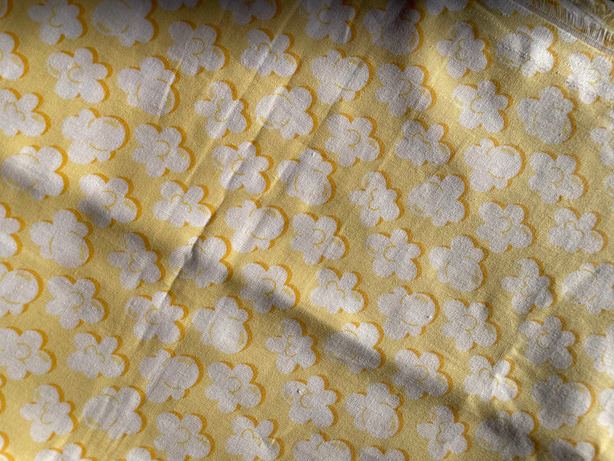 Tissu jaune motifs petites fleurs